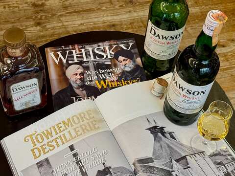 das Whisky Magazine mit Flaschen von Dawson